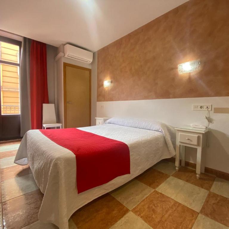 Hostal Sonia Granada - Double or Twin Room - 13