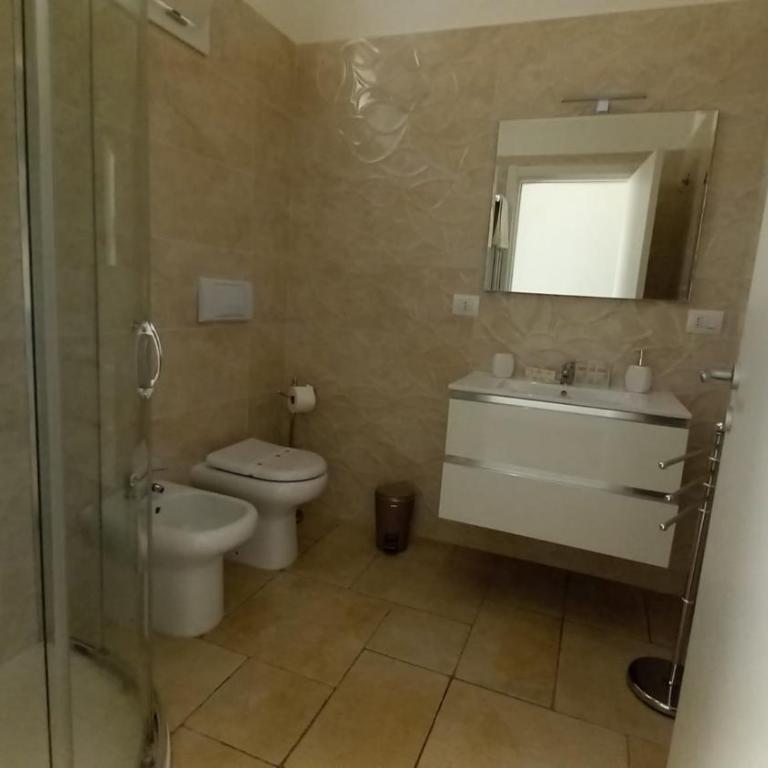 B&B Bonomi - Camera Quadrupla Comfort - 13
