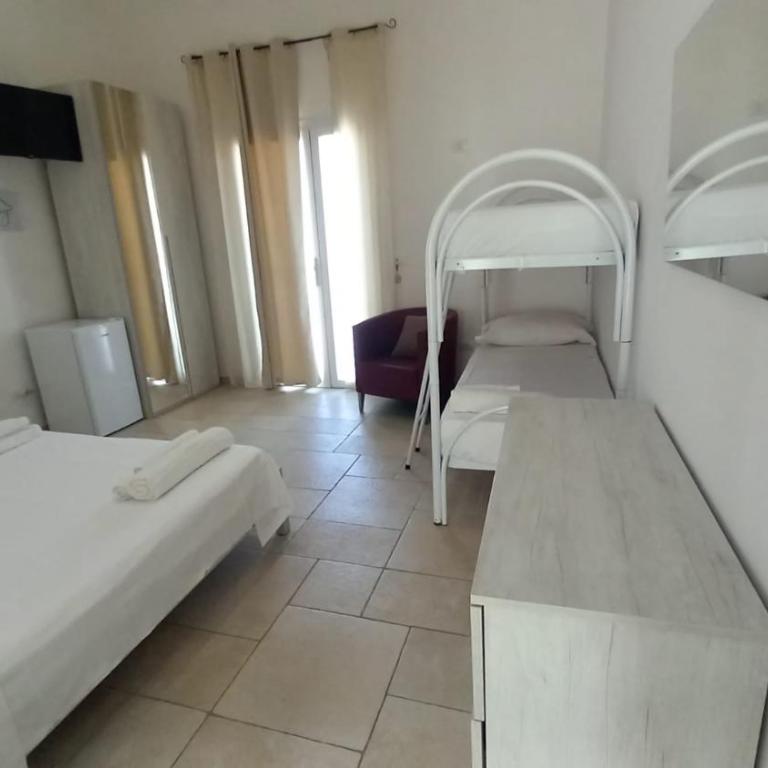 B&B Bonomi - Camera Quadrupla Comfort - 8