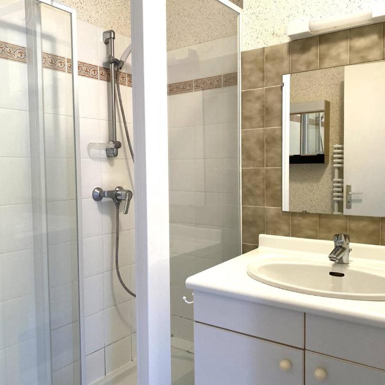 Appartement à 200m de la plage avec 2 chambres et garage à Perros-Guirec - FR-1-368-422 - Appartamento - 6