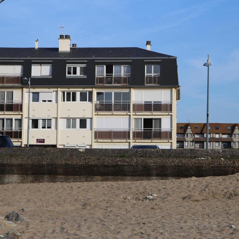 Appartement moderne avec vue sur mer et parking privatif - FR-1-712-82 - Apartment - 11