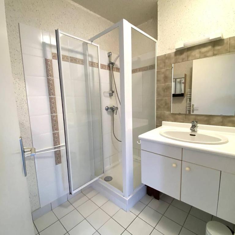 Appartement à 200m de la plage avec 2 chambres et garage à Perros-Guirec - FR-1-368-422 - Appartamento - 15