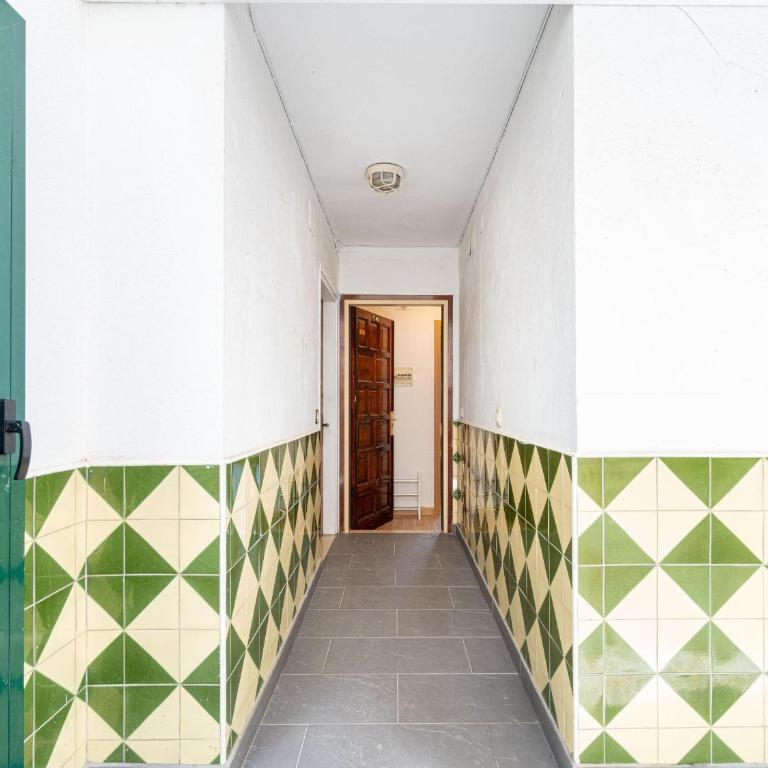Apartamento con Parking y Vista al Canal - HISP-288-64 - Apartamento - 28