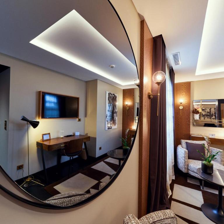 La Pyramide - Maison Henriroux - Suite - 5