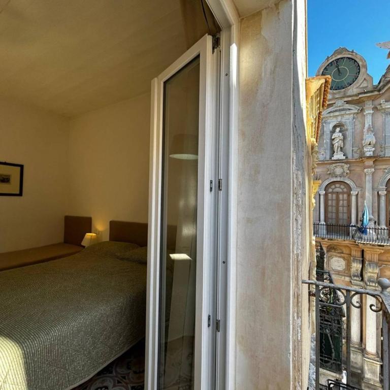Casa Garibaldi - Appartamento con 1 Camera da Letto con Balcone e Vista Città - 4