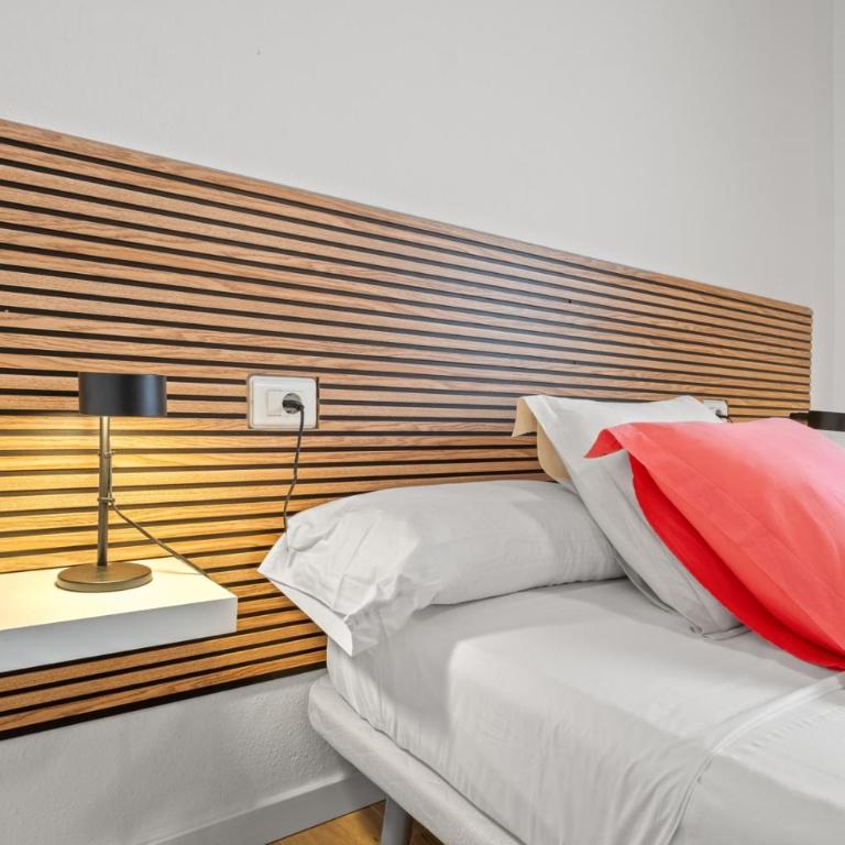 3 dormitorios, 2 baños y balcón - Apartamento de 3 dormitorios con balcón - 26