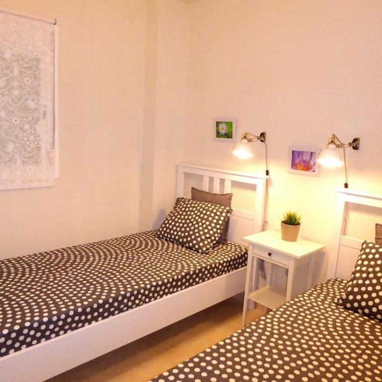 Ático fresco y luminoso con aparcamiento privado - Apartamento de 2 dormitorios - 28