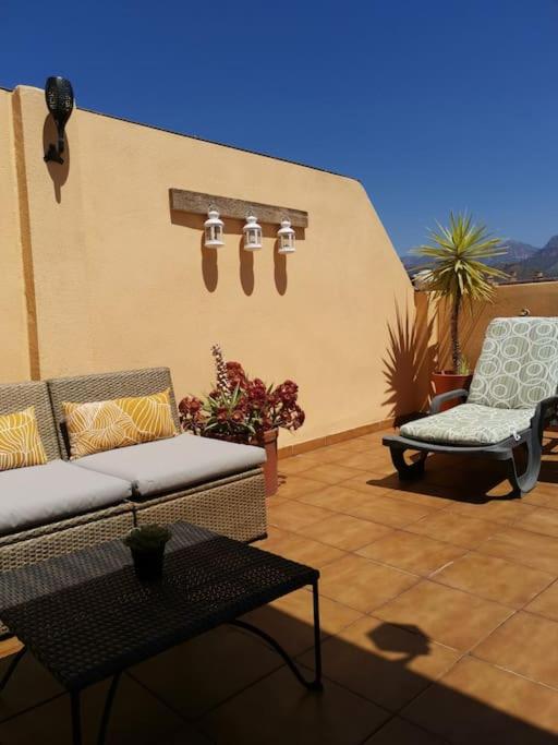 Ático fresco y luminoso con aparcamiento privado - Apartamento de 2 dormitorios - 49