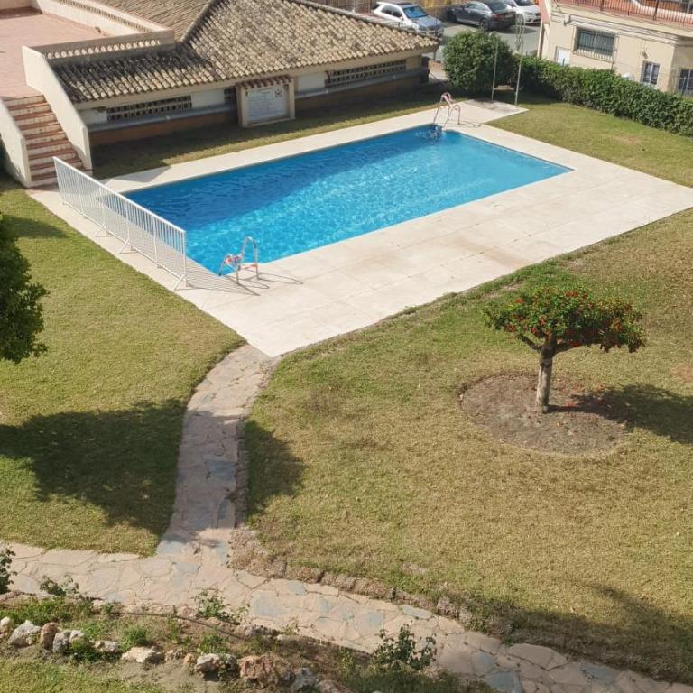 Apt Erisa en Torremolinos dos min de la playa, Puerto Marina - Casa de 2 dormitorios - 15