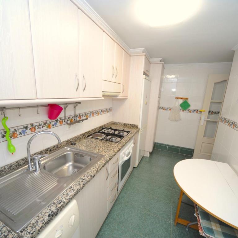 PLAYASOL Primera Linea - Two-Room Apartment - 12