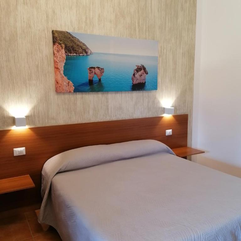 Villa Fenice Bed & Breakfast - Camera Tripla Comfort - 11