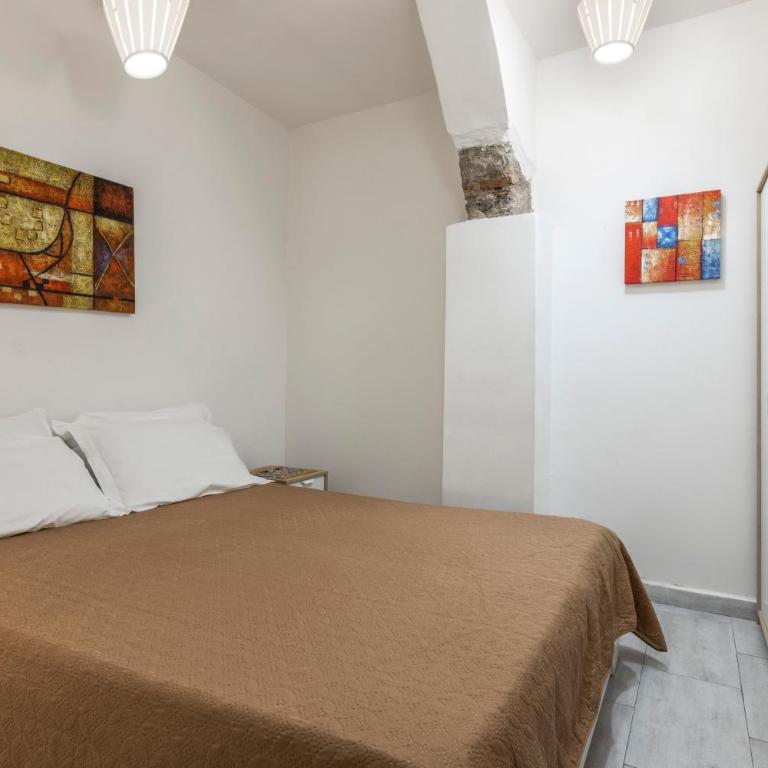 Ciuri's apartment - One-Bedroom Apartment - 11