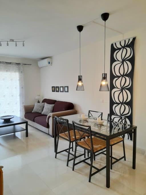 Luminoso ático cerca de la playa con piscina y garaje - Apartamento de 2 dormitorios - 12