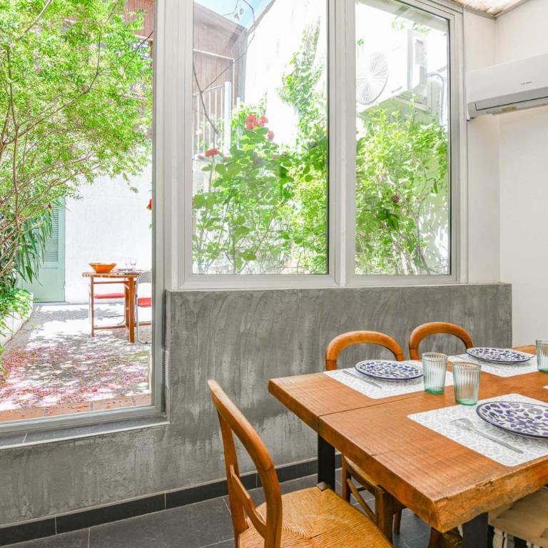 L'Atypique - Appart 2 ch avec terrasse et clim - Appartement - 3