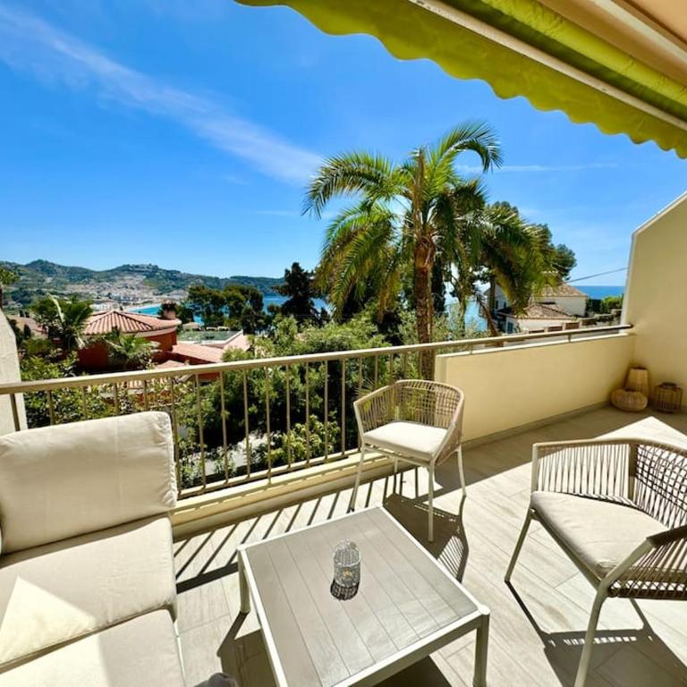 Tropicana de CalaizaBay - Two-Bedroom Apartment - 1
