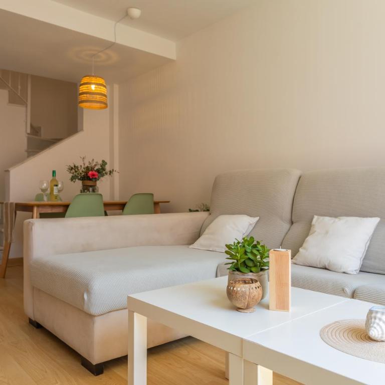 1st line beach, pool, terrace & fibre WIFI - Apartamento de 2 dormitorios - 40