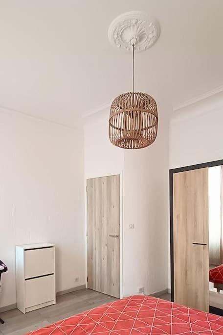 Mon Jardin Secret Marseillais avec terrasse ensoleillée - Appartamento con 2 Camere da Letto - 28