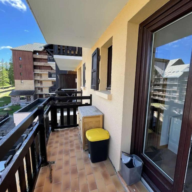 Risoul 1850 studio Résidence LesFlorins2 pour 4 pers avec accès direct sur les pistes - Appartement 1 Chambre - 17