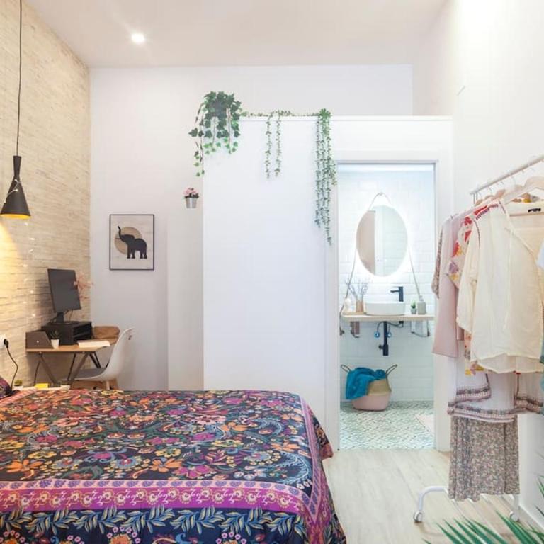 RC - Modern Valencia loft - One-Bedroom Apartment - 4
