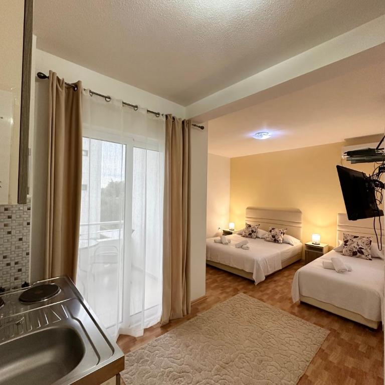 Apartmens Xhenis Lux - Studio - 2