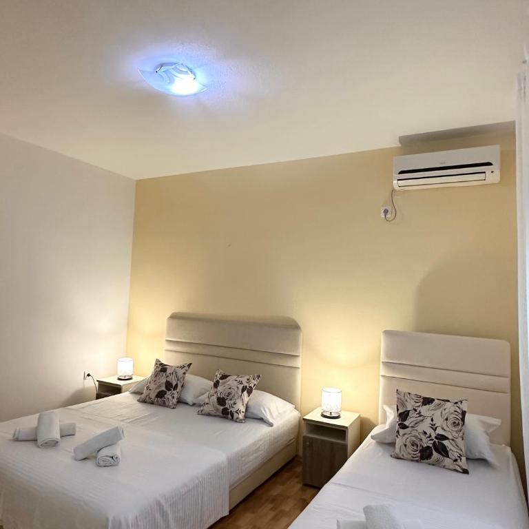 Apartmens Xhenis Lux - Studio - 3