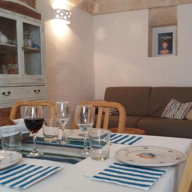 Casina Mimmo, vista mare, centro storico Ostuni - Three-Bedroom Home - 4