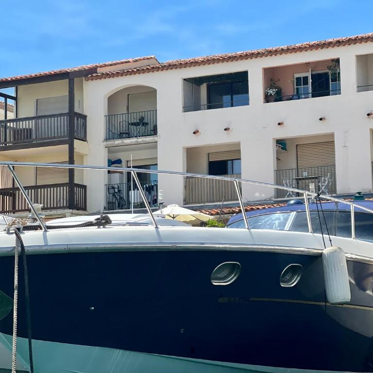 Port Grimaud - Appt cosy pour 2 - Plage à pied - Appartamento con 1 Camera da Letto - 34