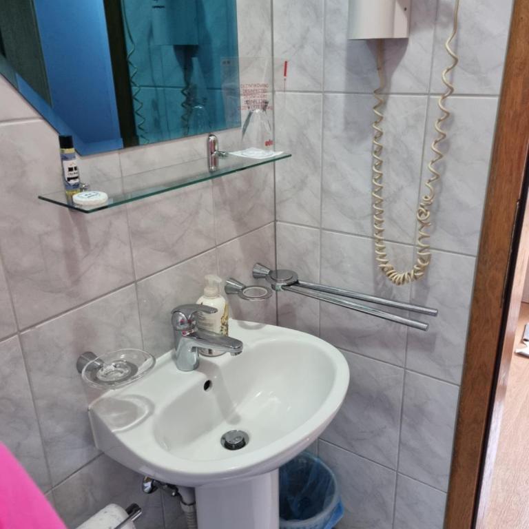 City Bridge Guest House - Single Room - 2