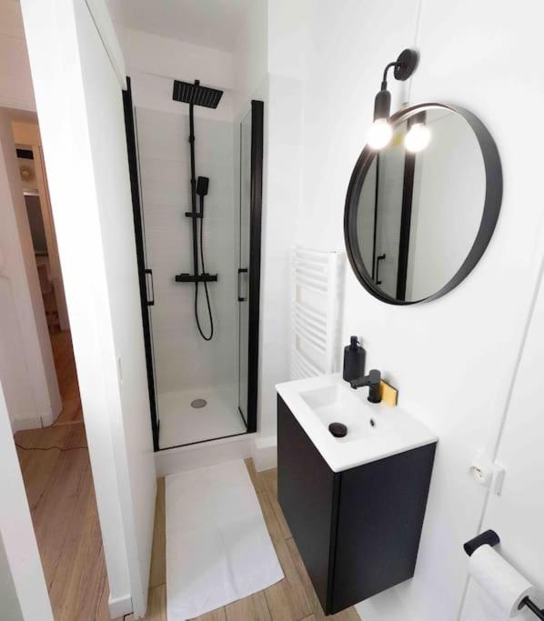 Superbe appartement vieux port de La Rochelle EMPLACEMENT IDEAL WIFI - Appartement 1 Chambre - 6