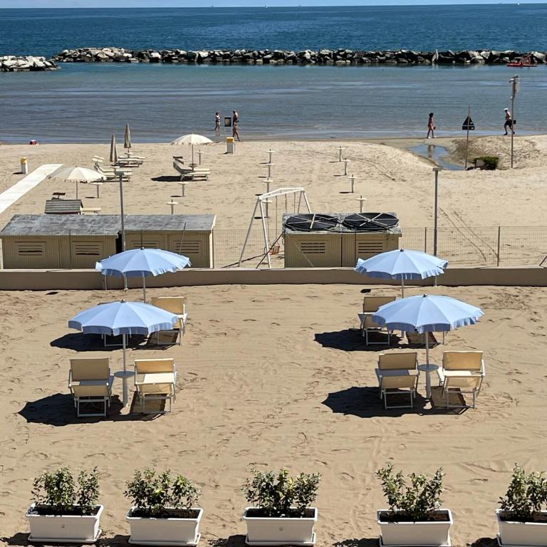 Villa "Baci sul Mare" Attico- Spiaggia privata - Appartamento con 2 Camere da Letto e Terrazza - 2
