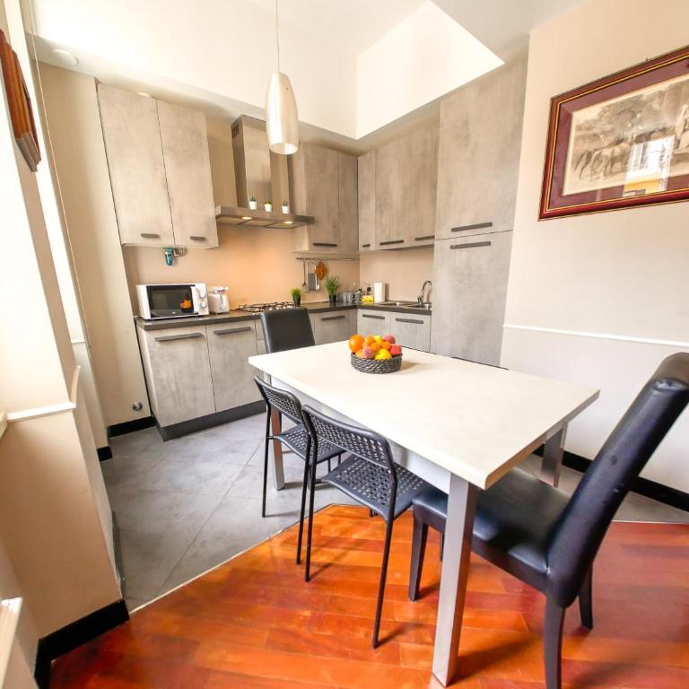 Charming apartment in San Giovanni 90m from Metro - Appartamento con 3 Camere da Letto - 22