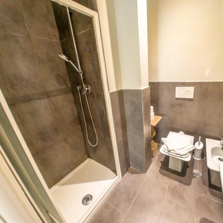 Charming apartment in San Giovanni 90m from Metro - Appartamento con 3 Camere da Letto - 30
