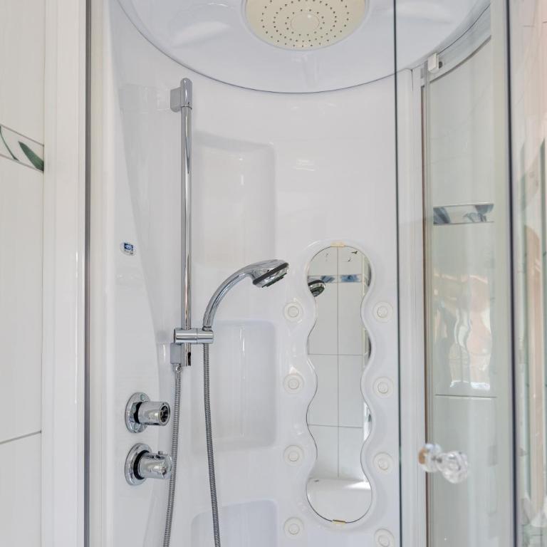 Residenz Ambassador Leukerbad - Apartment mit 2 Schlafzimmern - 9