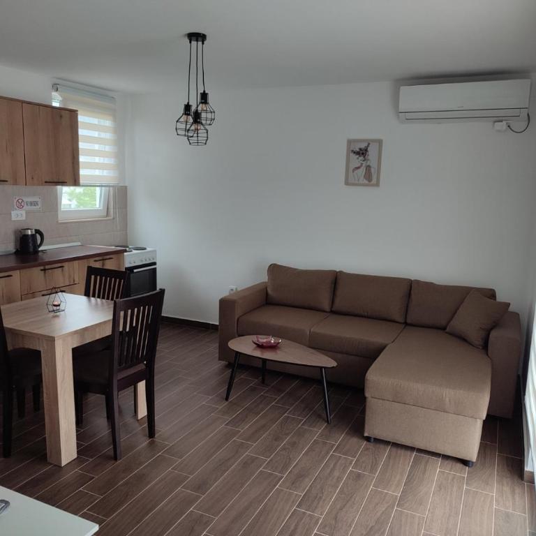 KenDar Family Apartments - Two-Bedroom Apartment - 2
