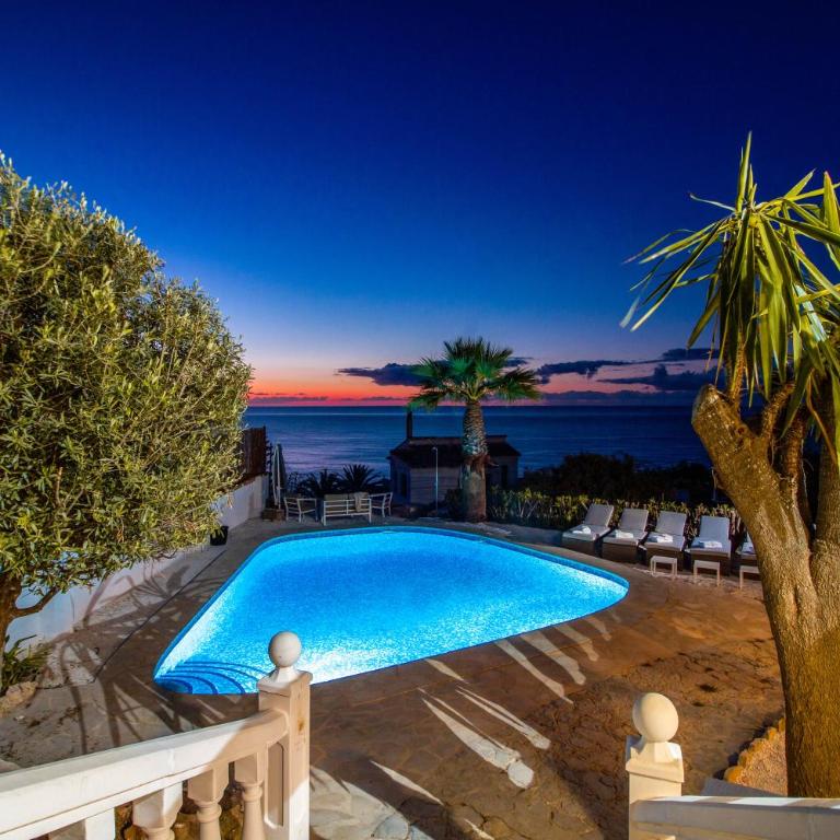 Villa La Suerte by Abahana Villas - Villa con piscina privada - 1