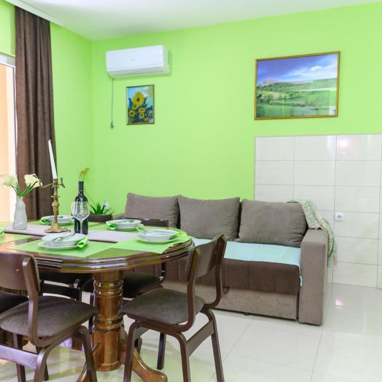 Vila Misljenovic, u centru Sokobanje, na pesackoj zoni - Deluks Apartman - 7