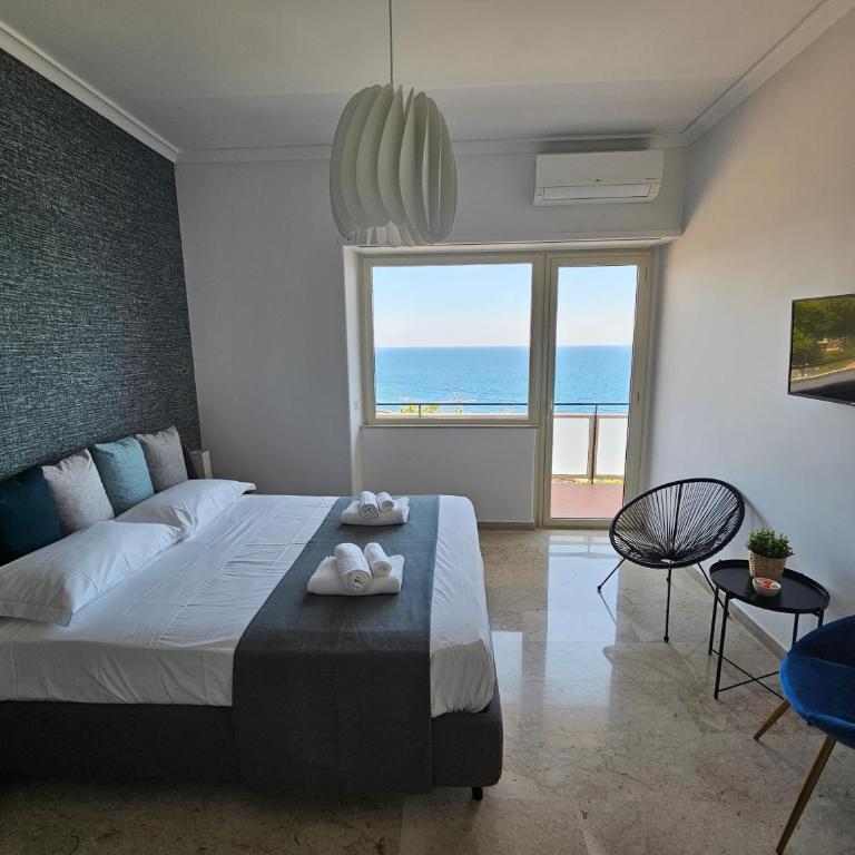 Sea Soul - Two-Bedroom Apartment with Sea View - 32