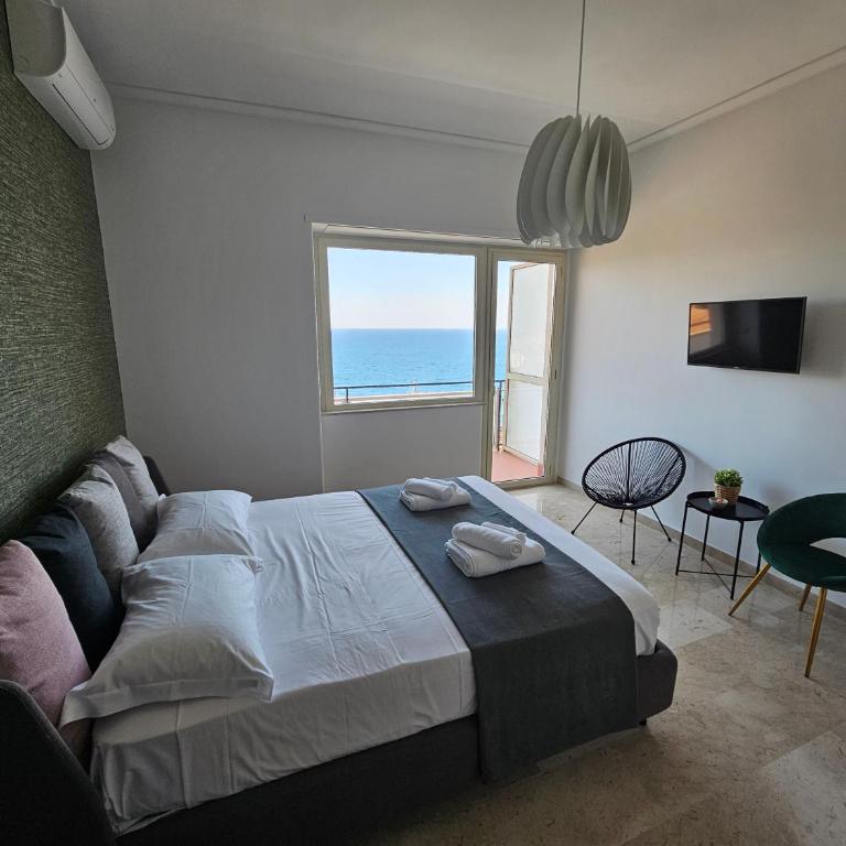 Sea Soul - Two-Bedroom Apartment with Sea View - 26