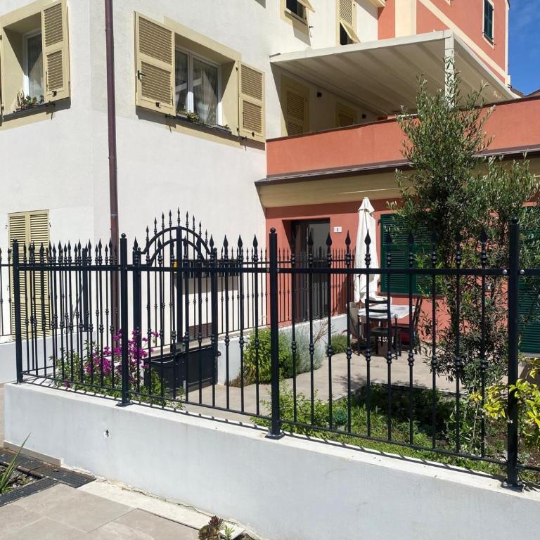 Appartamento Genova Centro - Appartamento con 2 Camere da Letto - 24