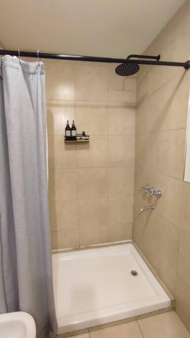 STUDIO EN EL CENTRO, 3 cuadras del centro cívico - Apartamento de 1 dormitorio - 14