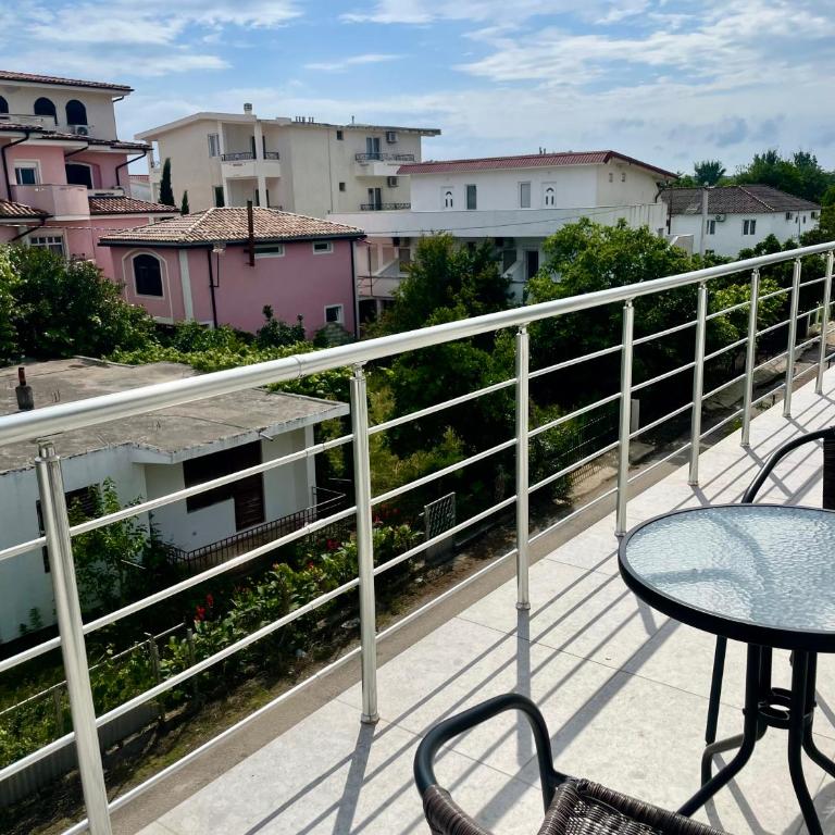 OSA Holiday - Two-Bedroom Apartment - 4
