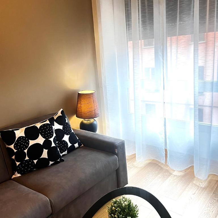 BolognaBySide -RIGHI - One-Bedroom Apartment - 37