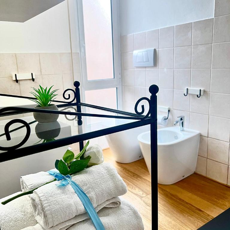 BolognaBySide -RIGHI - One-Bedroom Apartment - 46