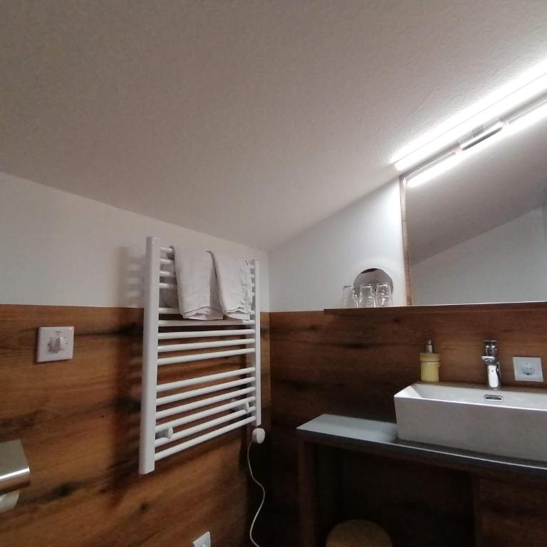 Haus Bergliebe - Doppelzimmer mit Balkon - 3