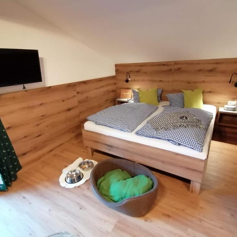 Haus Bergliebe - Doppelzimmer mit Balkon - 8