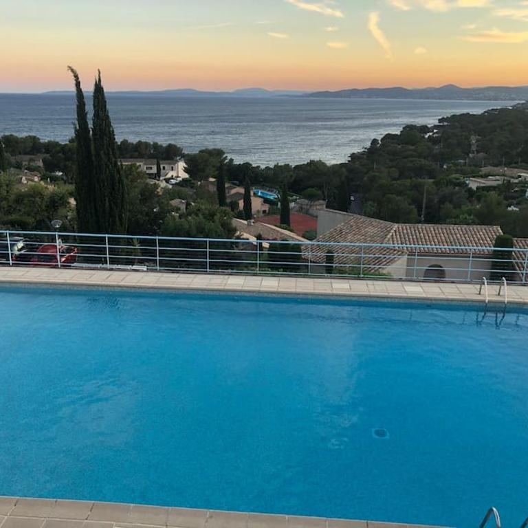 Appartement vue mer et Esterel avec piscine - Apartamento de 2 dormitorios - 2