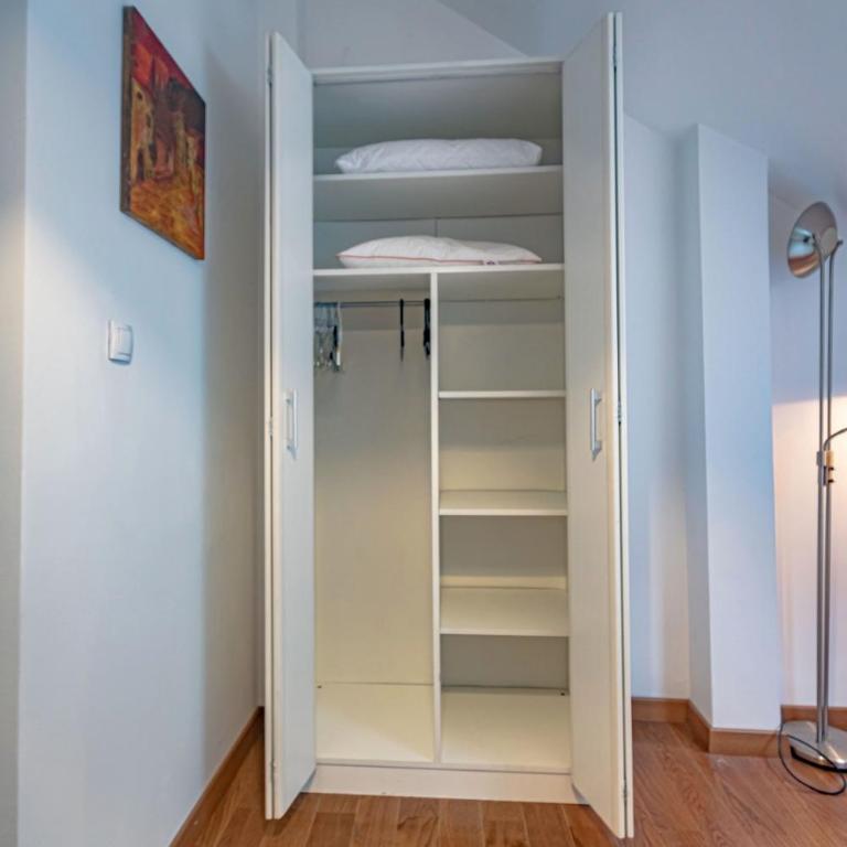 Oldest House Belgrade - Apartman sa 2 Spavaće Sobe - 51