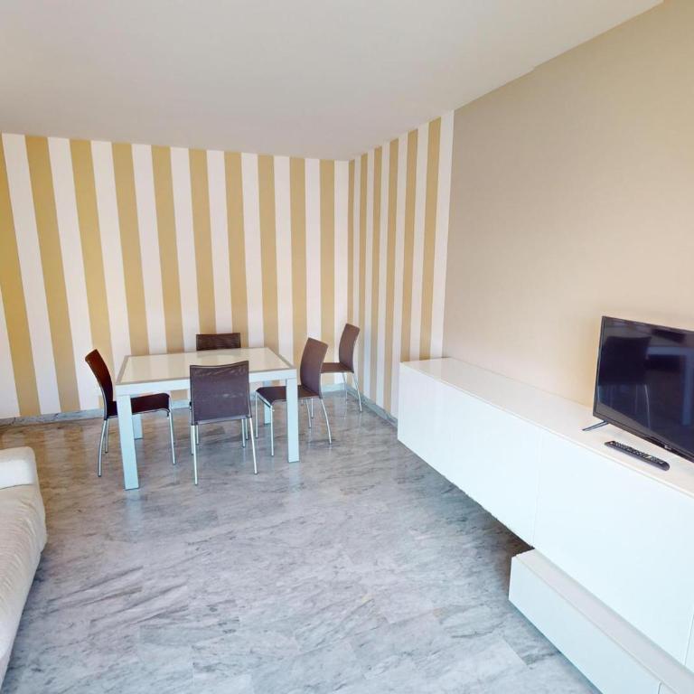 Superbe 3P avec Terrasse, Plein Centre de Menton, Proche Mer et Commerces - FR-1-196-358 - Apartment - 2