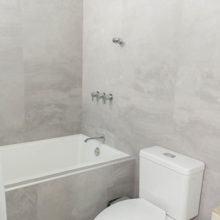 Amplio Duplex Huanchaco - Vista al Mar y Ascensor - Double Room with Private Bathroom - 2