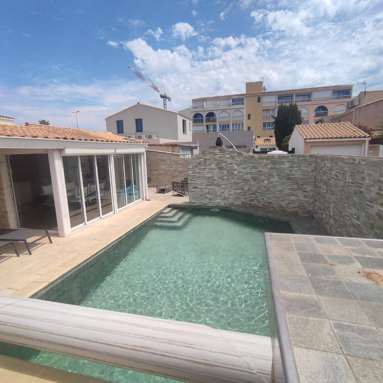 Villa 5, El Pueblo au village naturiste - Apartment - 4